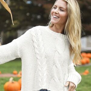 NWOT WOODEN SHIPS Cable knit Sweater